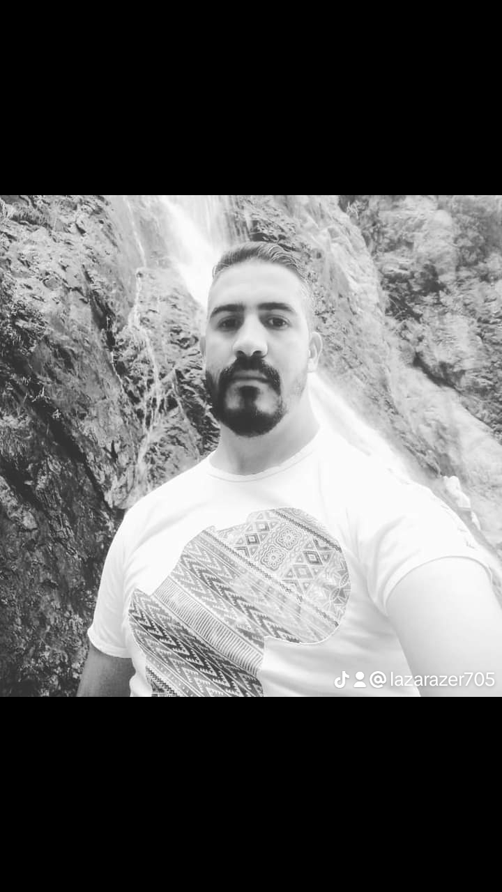 lazar azer_8OGZt