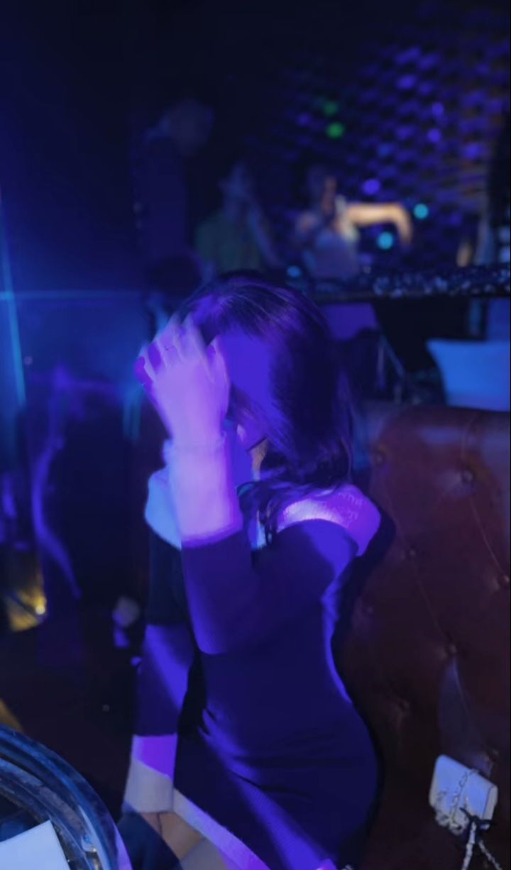 Samira Samira_1x5r2